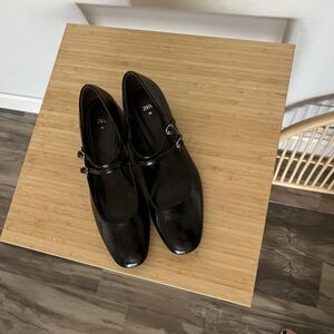 Zara Glossy Black Mary Jane Flats